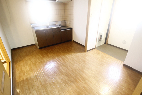 アイランドビル7