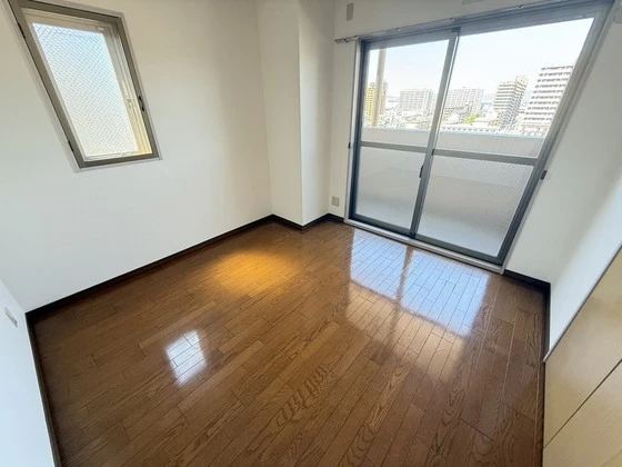 安井マンション