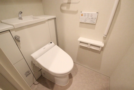 ポレスター平和大通りプレミアムレジデンス