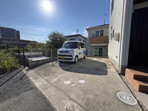 グリーンフォレスト B