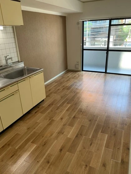 ニューメゾン舟入