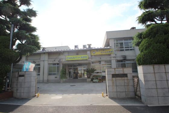 ニューメゾン舟入