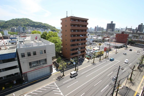 メルポート白島