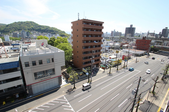 メルポート白島