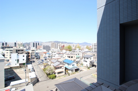 メルポート白島