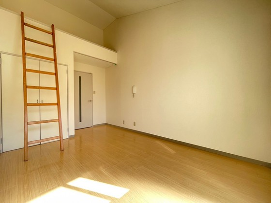 メゾンフォーレスト