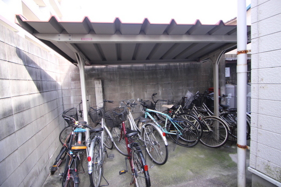 メゾンフォーレスト