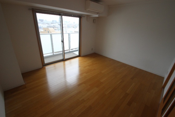 パストラーレ羽衣