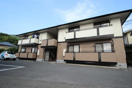 グランデール谷本