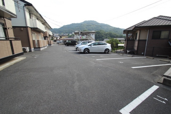 グランデール谷本