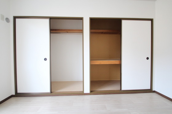 メゾンつつじケ丘 B棟