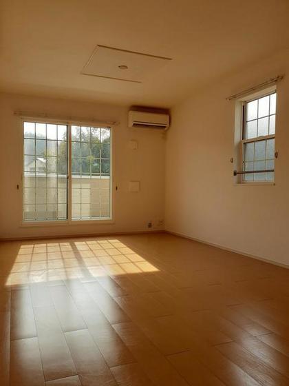 ナーシサス ガーデン