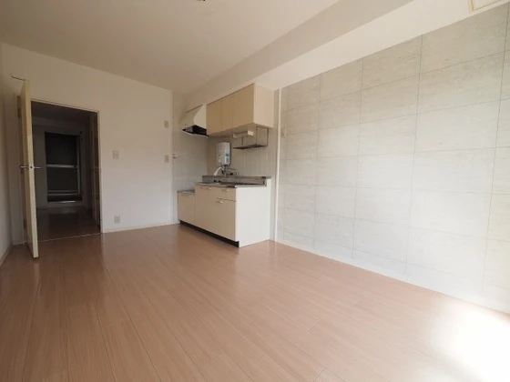 レジデンス庚午