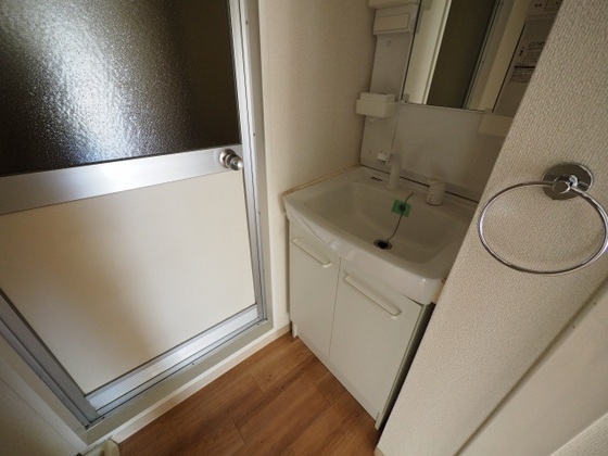 レジデンス庚午