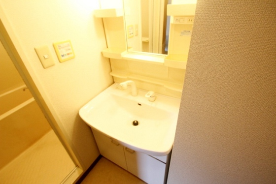 ピアチェーレ皆実