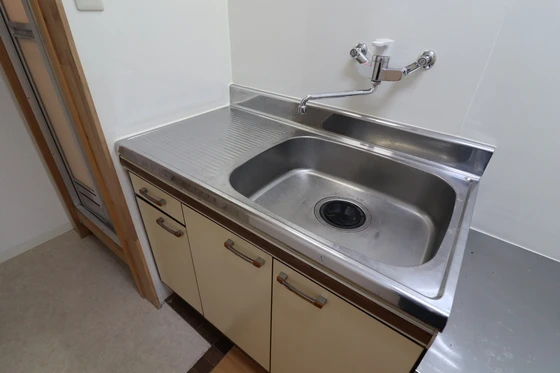 CASA TSURUMI(カーサツルミ)