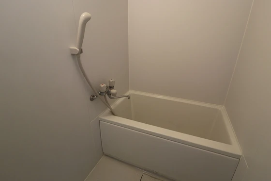 CASA TSURUMI(カーサツルミ)