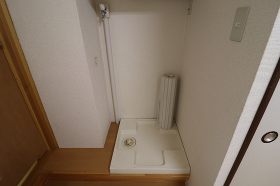 CASA TSURUMI(カーサツルミ)