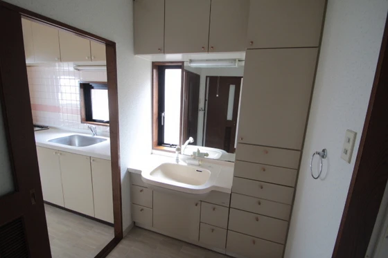 古江東ホームズ