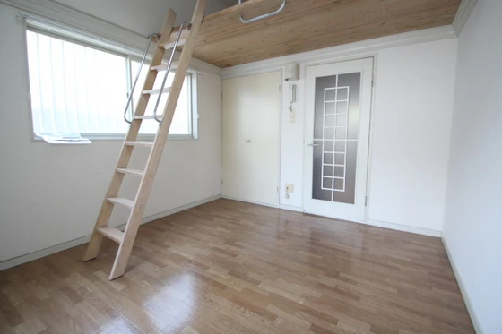 エクセレント安田D館