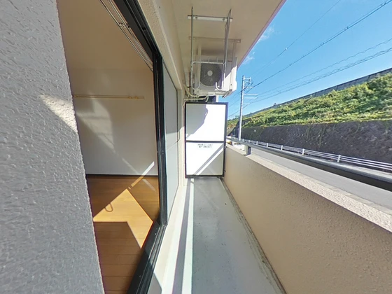 ロワールタケウチ