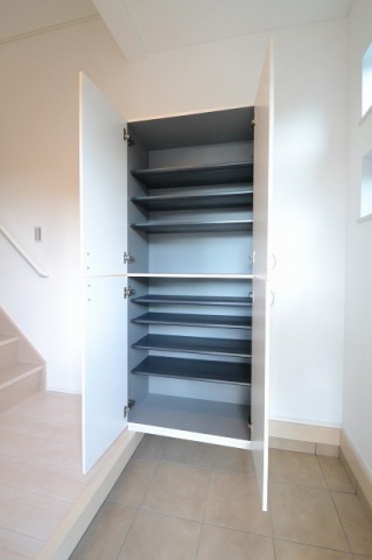 エルシスガーデン府中町