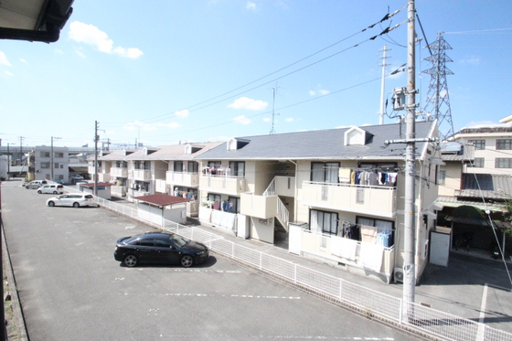 鶴江ハイツ吉本