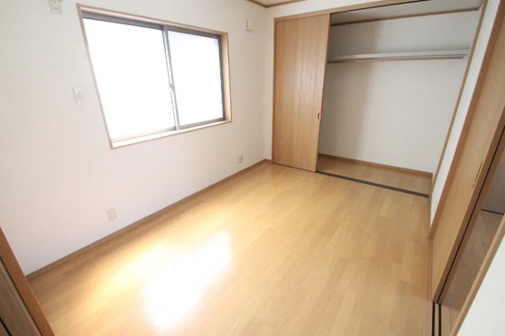 鶴江ハイツ吉本