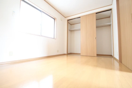 鶴江ハイツ吉本