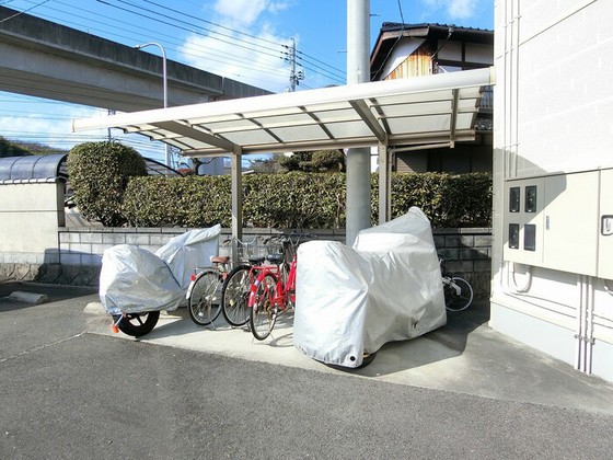 エクレール雲願寺 B棟