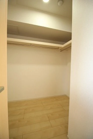 プラシード石屋山