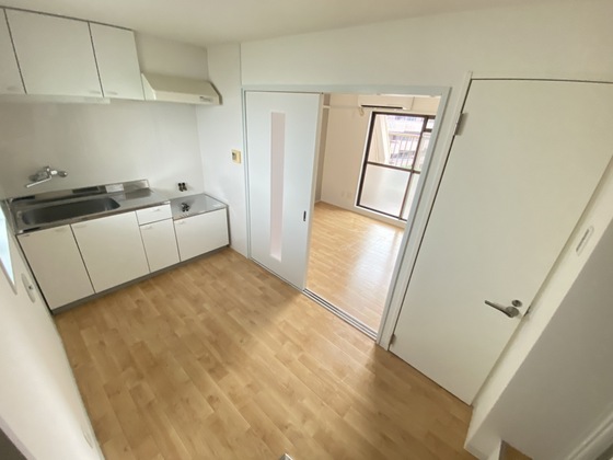 プレゼンス庚午北