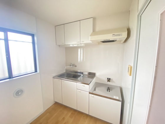 プレゼンス庚午北