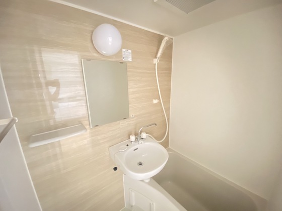 プレゼンス庚午北