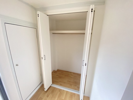 プレゼンス庚午北