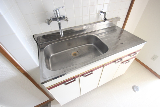 西本ビル(中広)