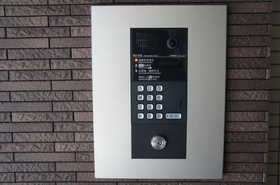 西本ビル(中広)