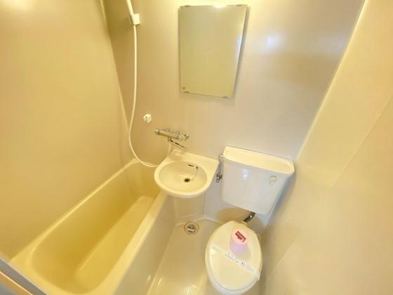 西本ビル(中広)