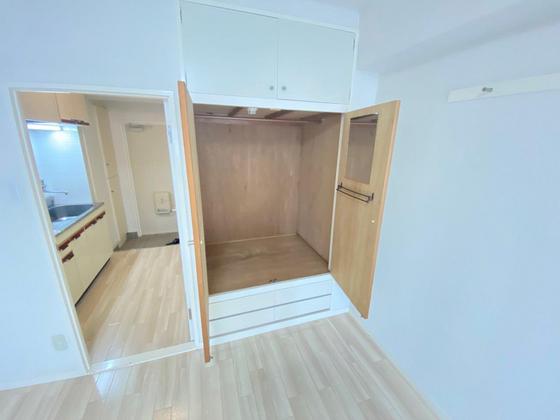 西本ビル(中広)