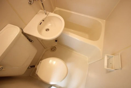 西本ビル(中広)