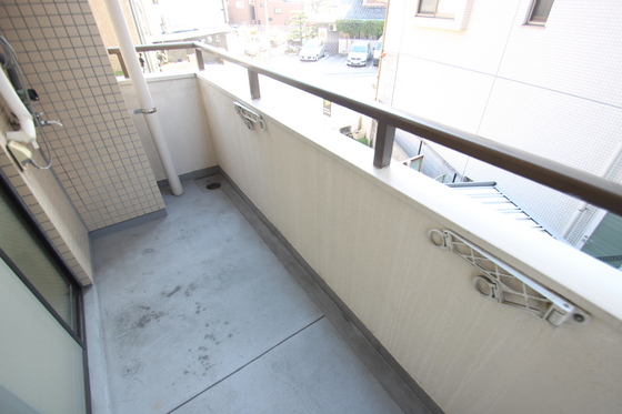 西本ビル(中広)