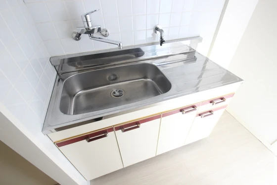 西本ビル(中広)