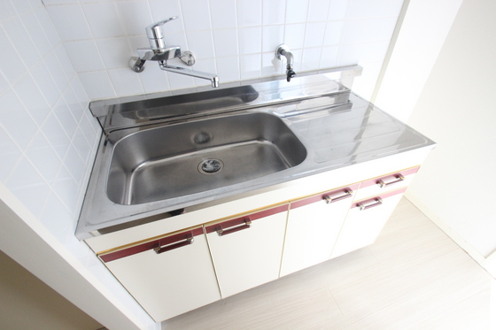 西本ビル(中広)