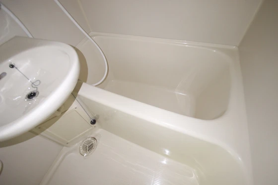 西本ビル(中広)