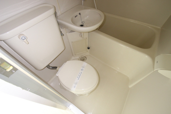 西本ビル(中広)