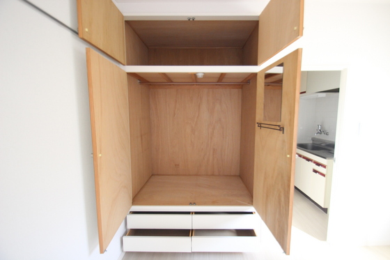 西本ビル(中広)