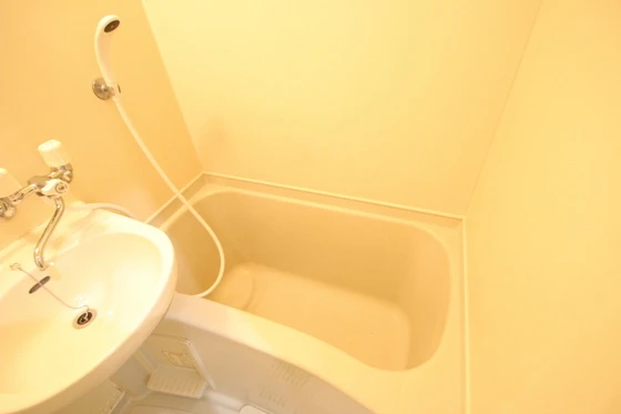 ユーハイム緑井A棟