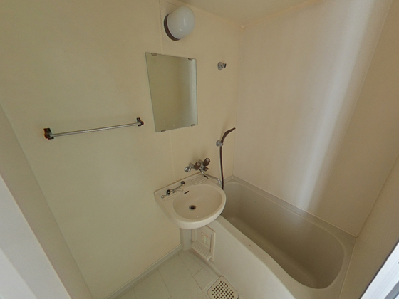 ユーハイム緑井A棟