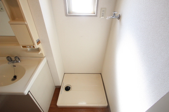 プラドール佐方