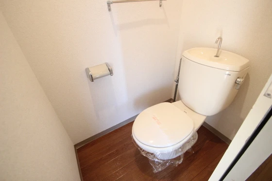 プラドール佐方